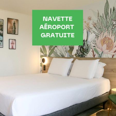 Hotel Campanile Marseille Vitrolles Aéroport Exterior foto